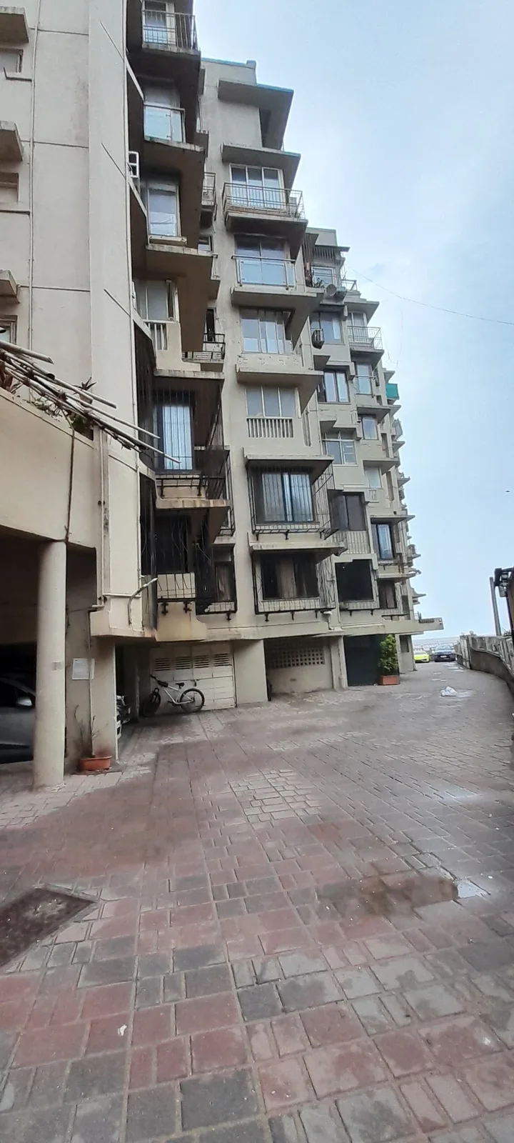 Riviera.webp — photo 1