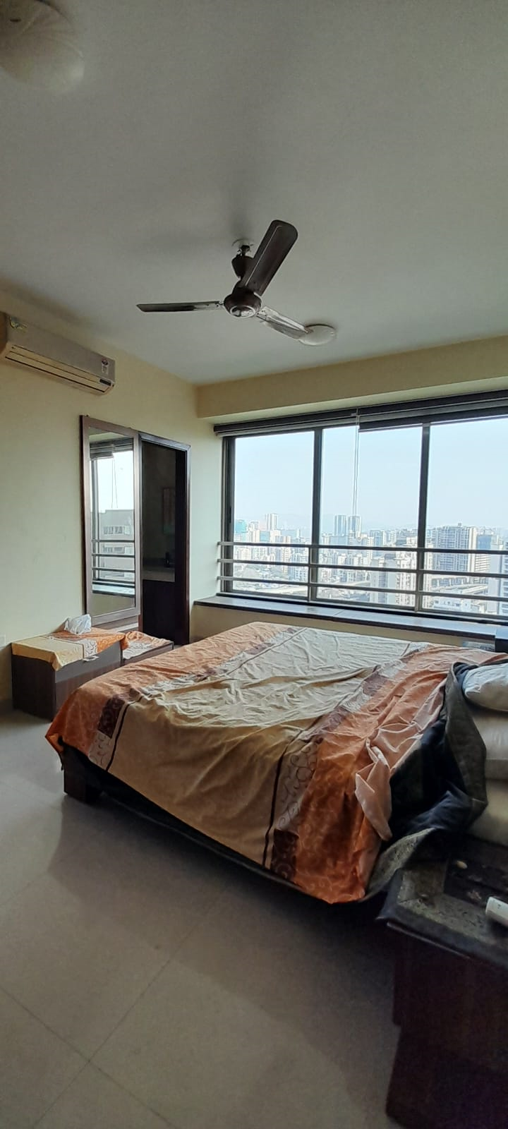2½ BHK Semi Furnished in Oberoi Springs , Andheri West