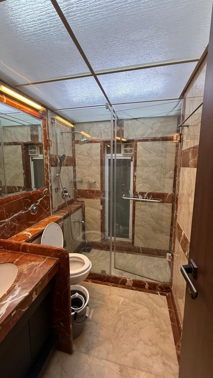 7864Db51 1846 4C26 9Dce E0Ab89E81B07 - Evershine Jewel, Khar West