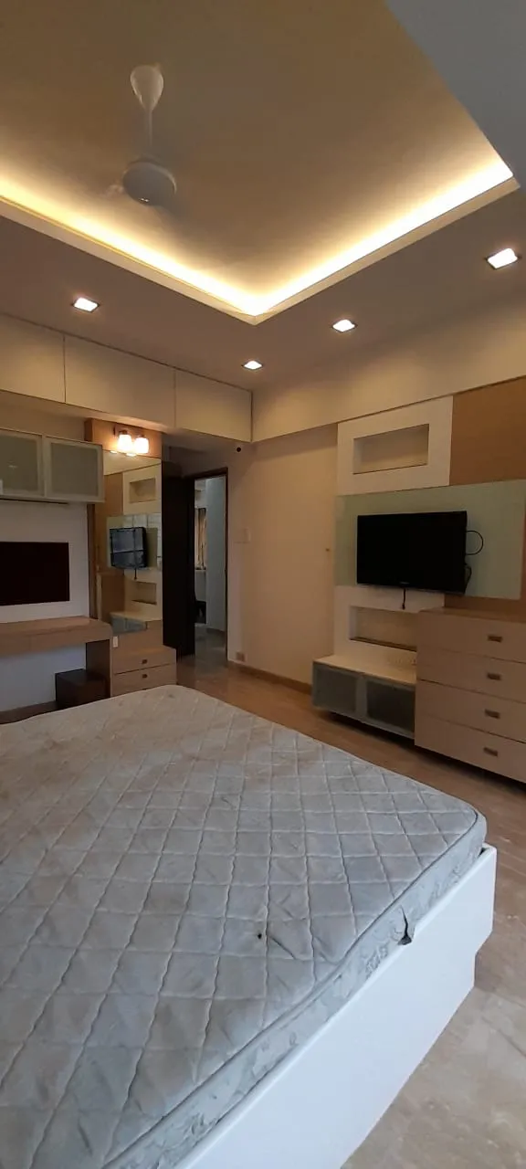 3 BHK Flats on Rent in Anand Ashram, Khar West