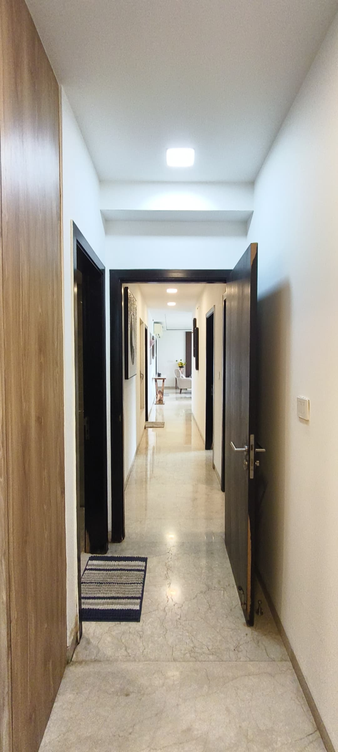 1 - Oberoi Esquire, Goregaon East