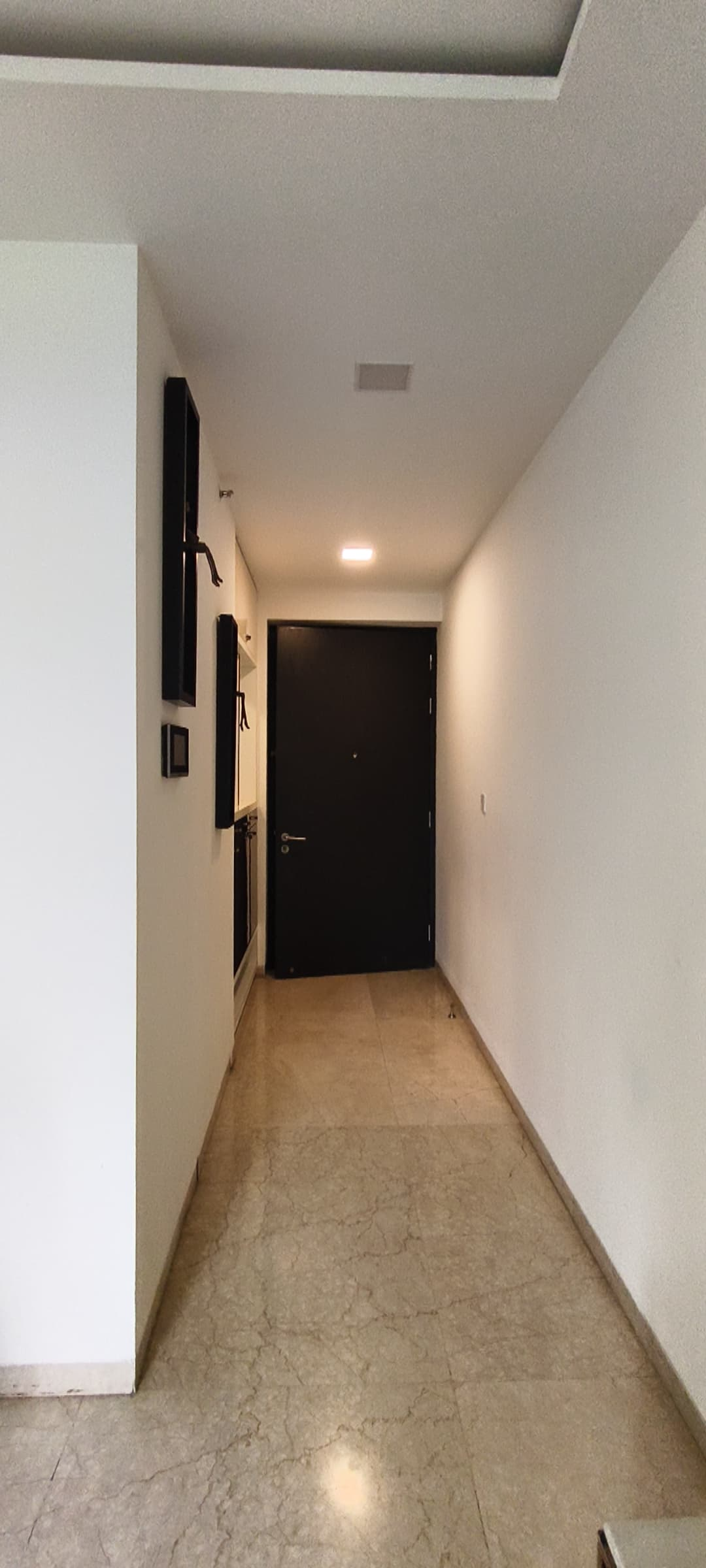 11 - Oberoi Esquire, Goregaon East