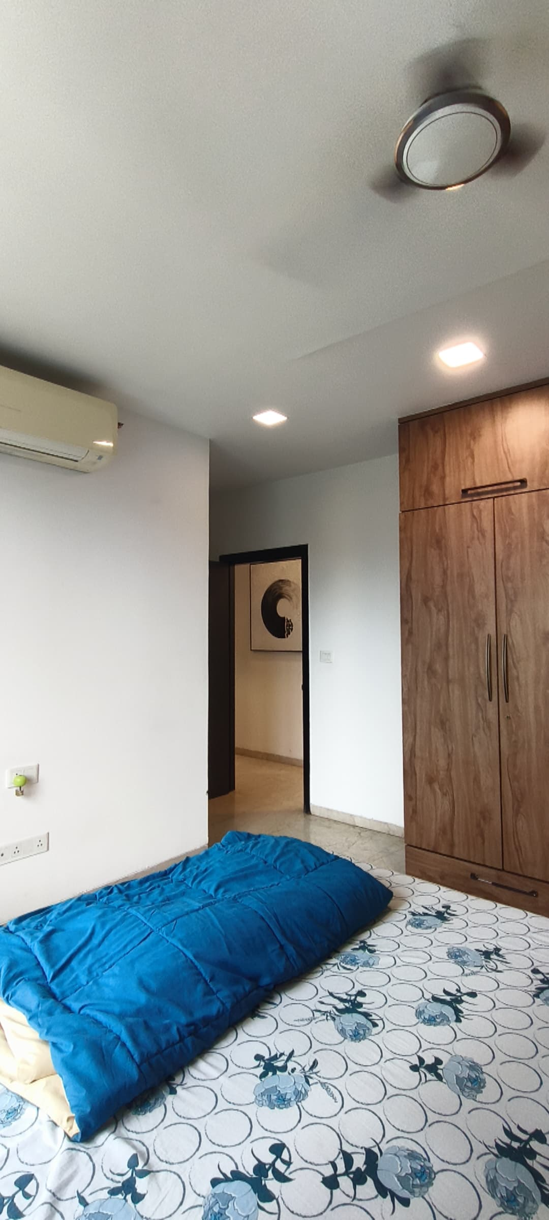 3 BHK Flats on Rent in Oberoi Esquire, Goregaon East