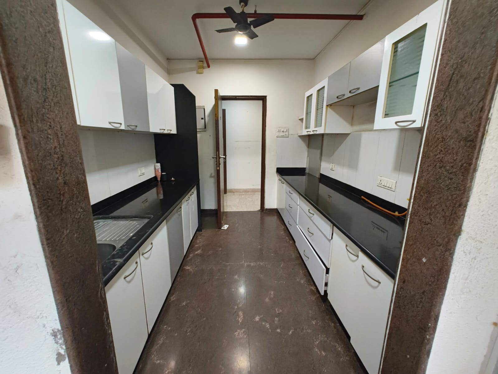 3 BHK Pearl Residency for Rent in Prabhadevi