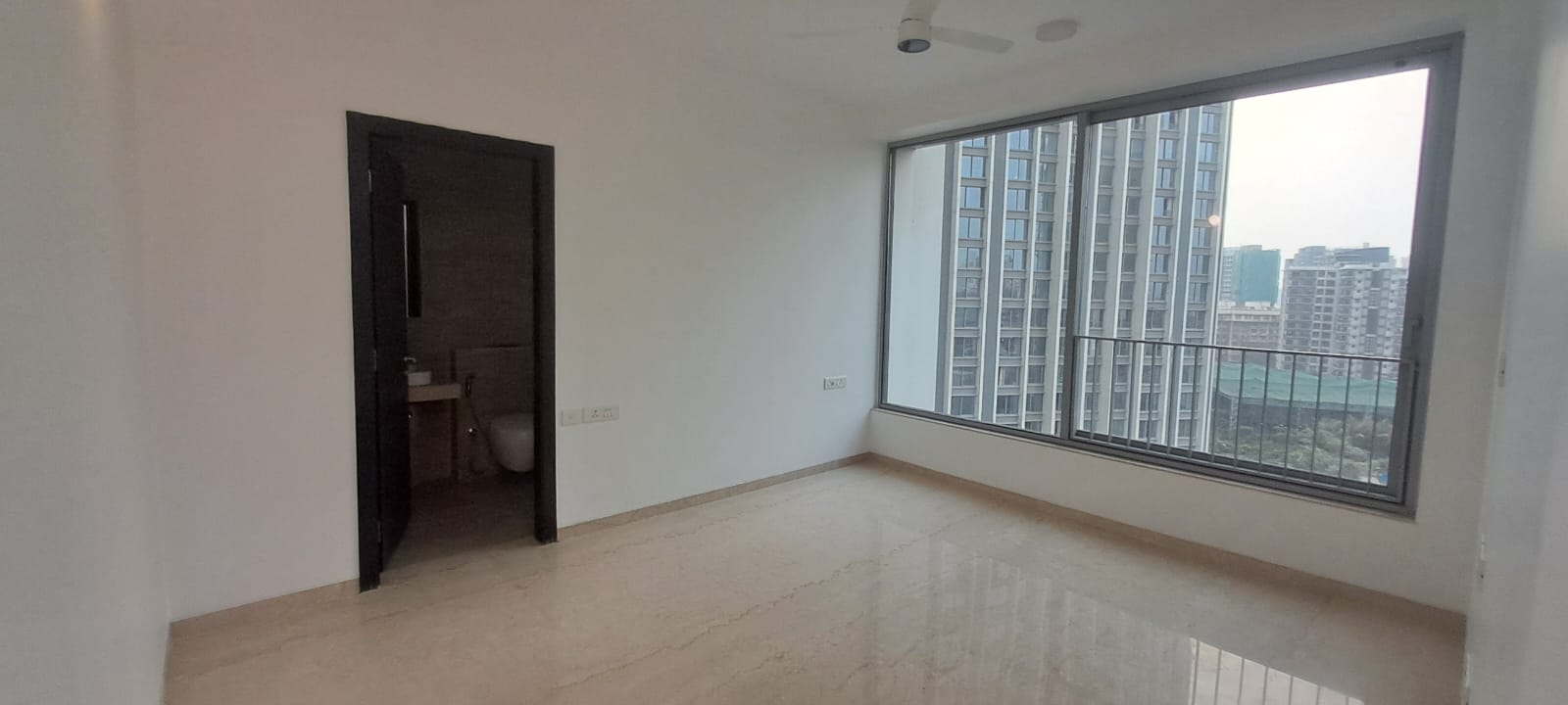 11 - Oberoi Sky City, Borivali East