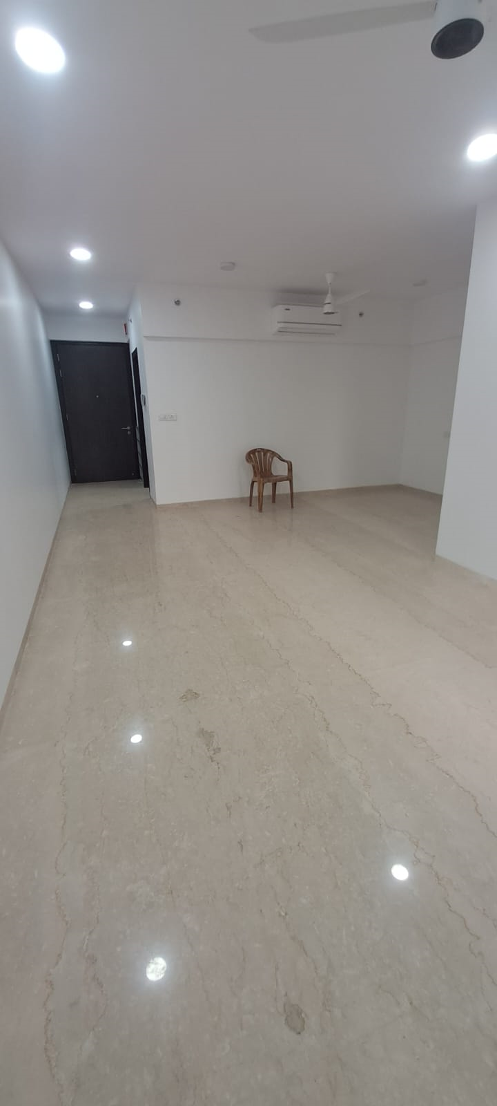 8 - Oberoi Sky City, Borivali East