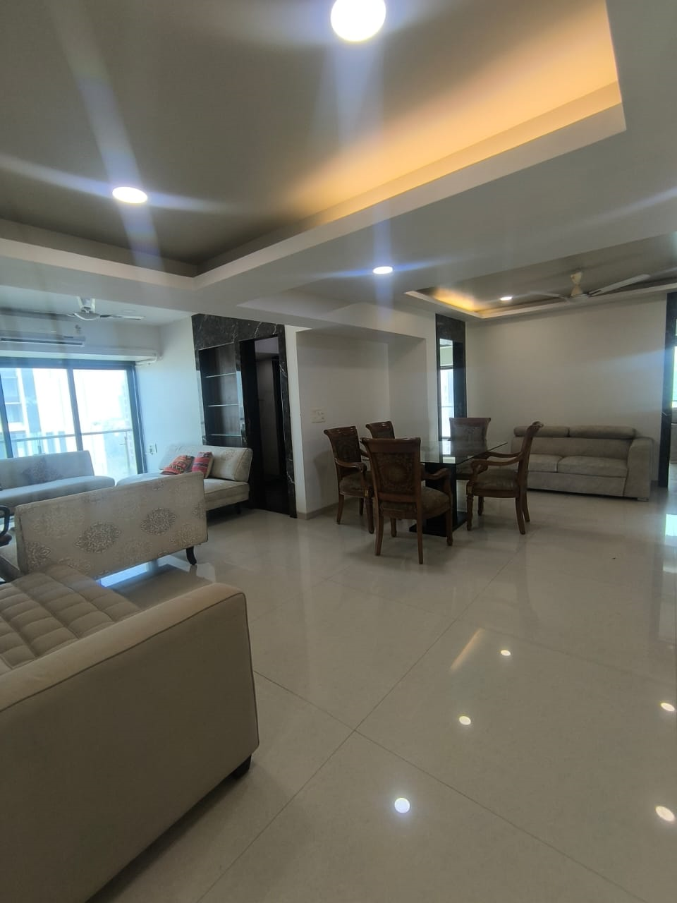 3 BHK Flats on Rent in Krimson Aurum, Santacruz West