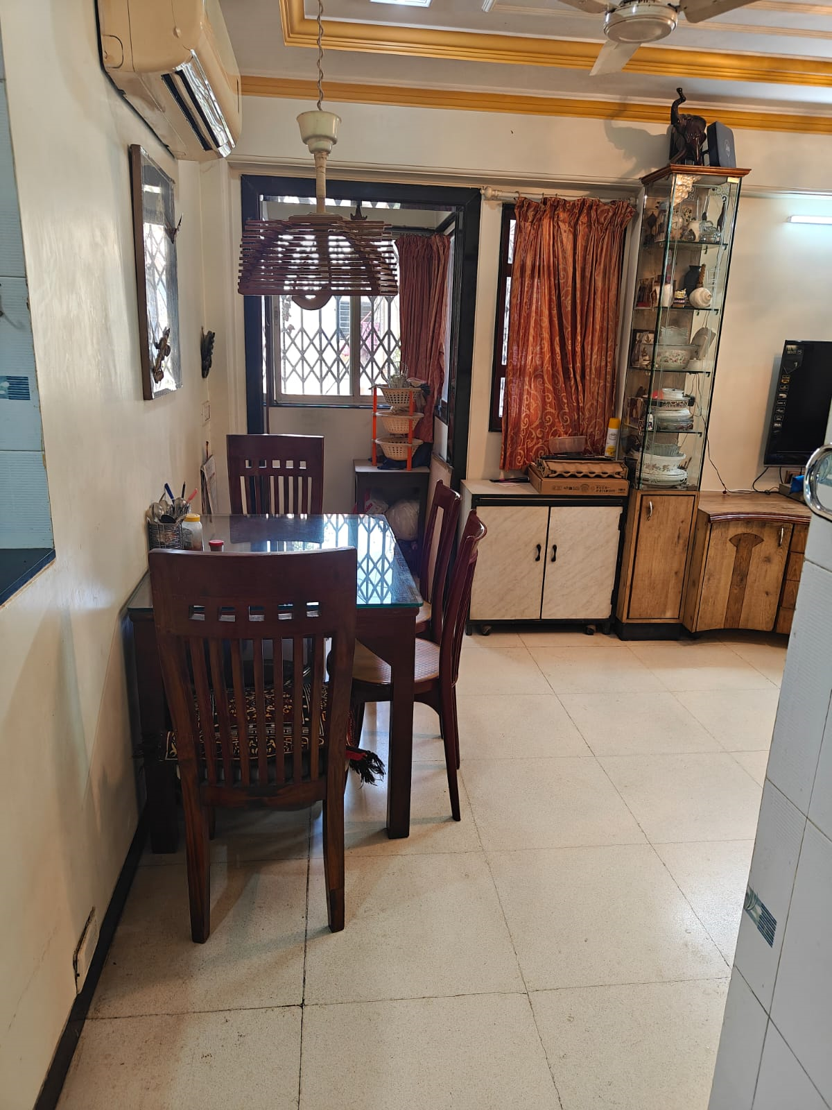 3 BHK Flats for Sale in Om Shree Ganesh, Vile Parle East