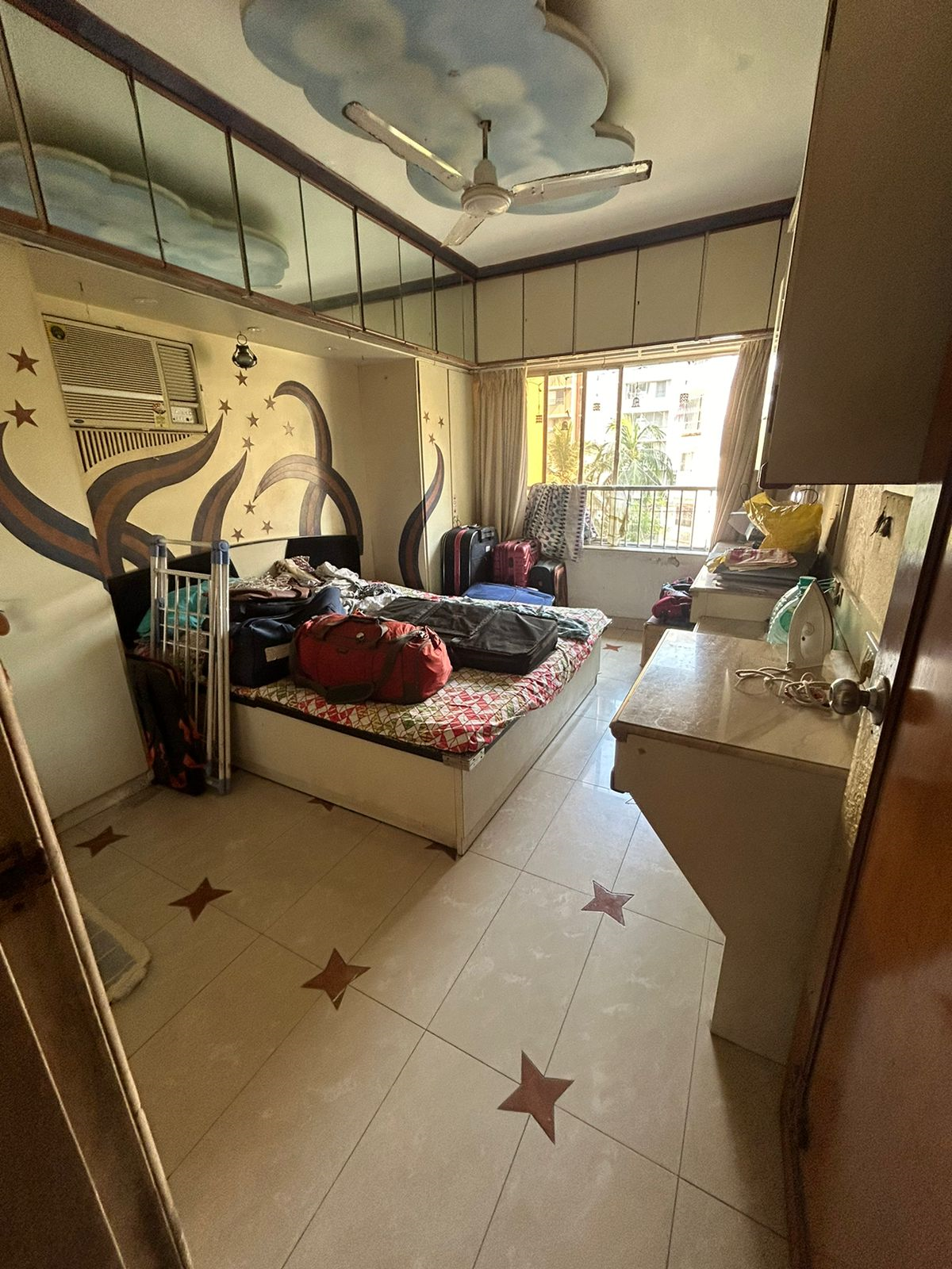 3 BHK Flats on Rent in Sai Samarth, Khar West