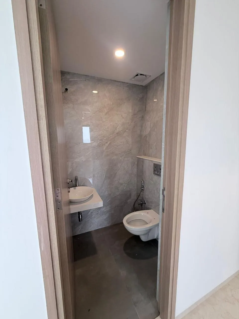 S10 - Silver Rock , Bandra West