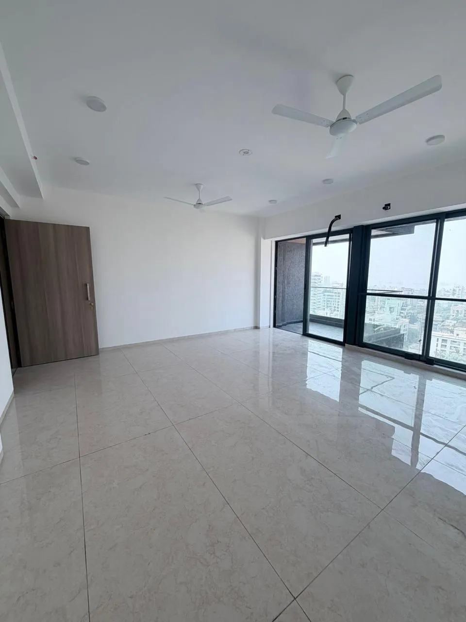 S6 - Silver Rock , Bandra West