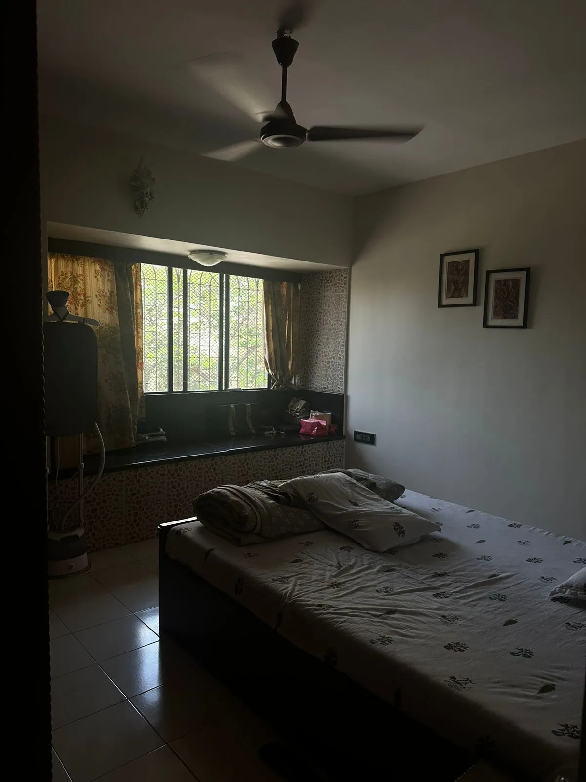 N2 - Neelamber, Bandra West