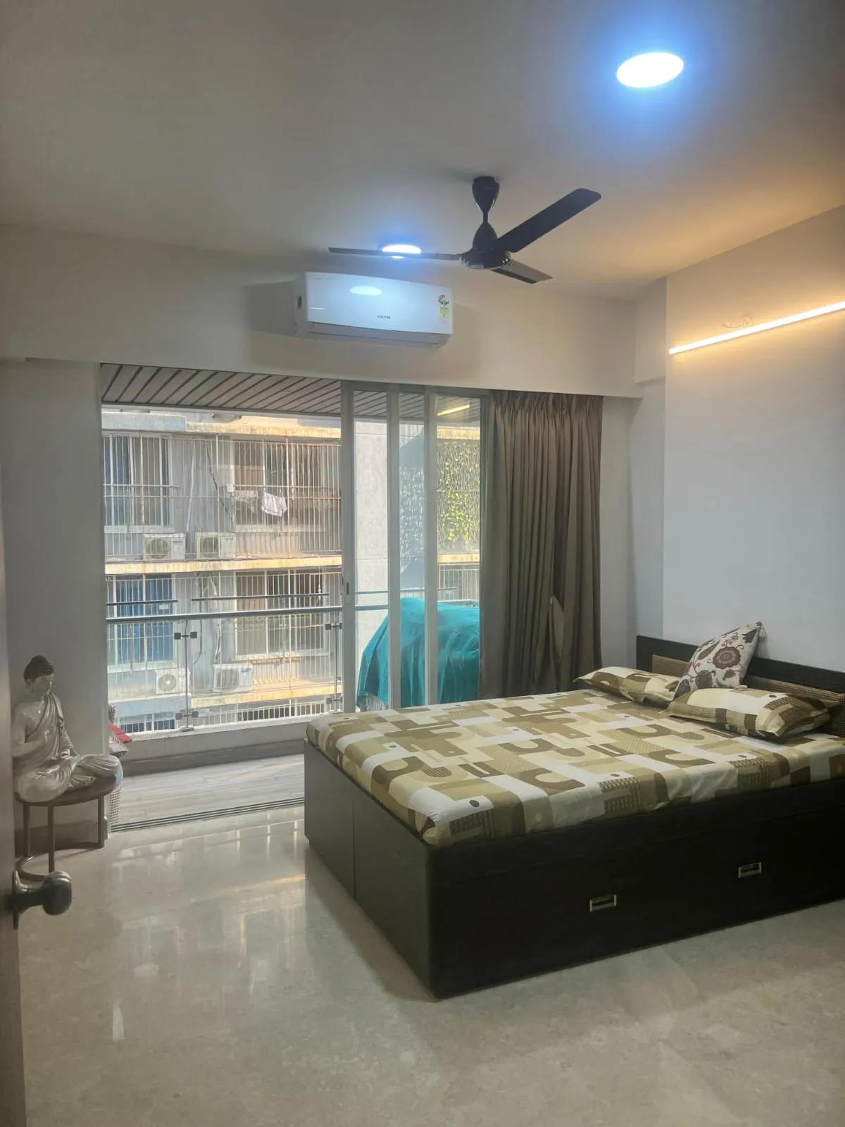 20 - The Nest, Andheri West