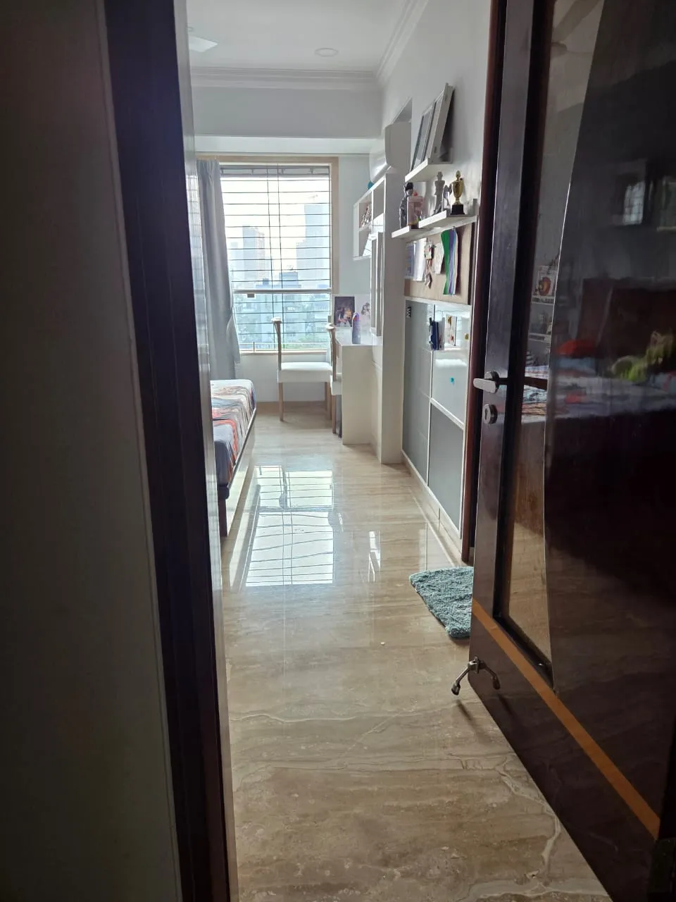 V12 - Vastu Shilp, Tardeo