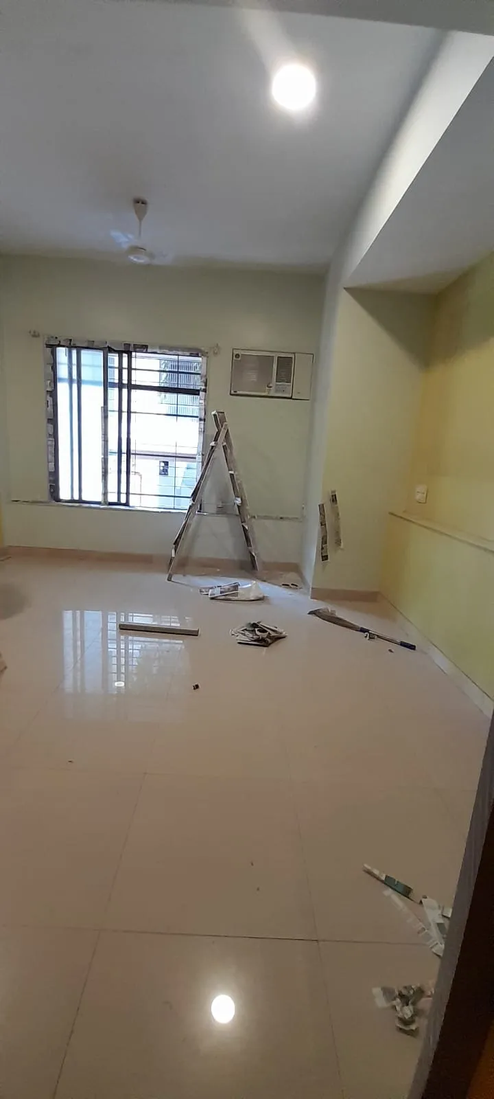 3 BHK Flats on Rent in Bondres, Juhu