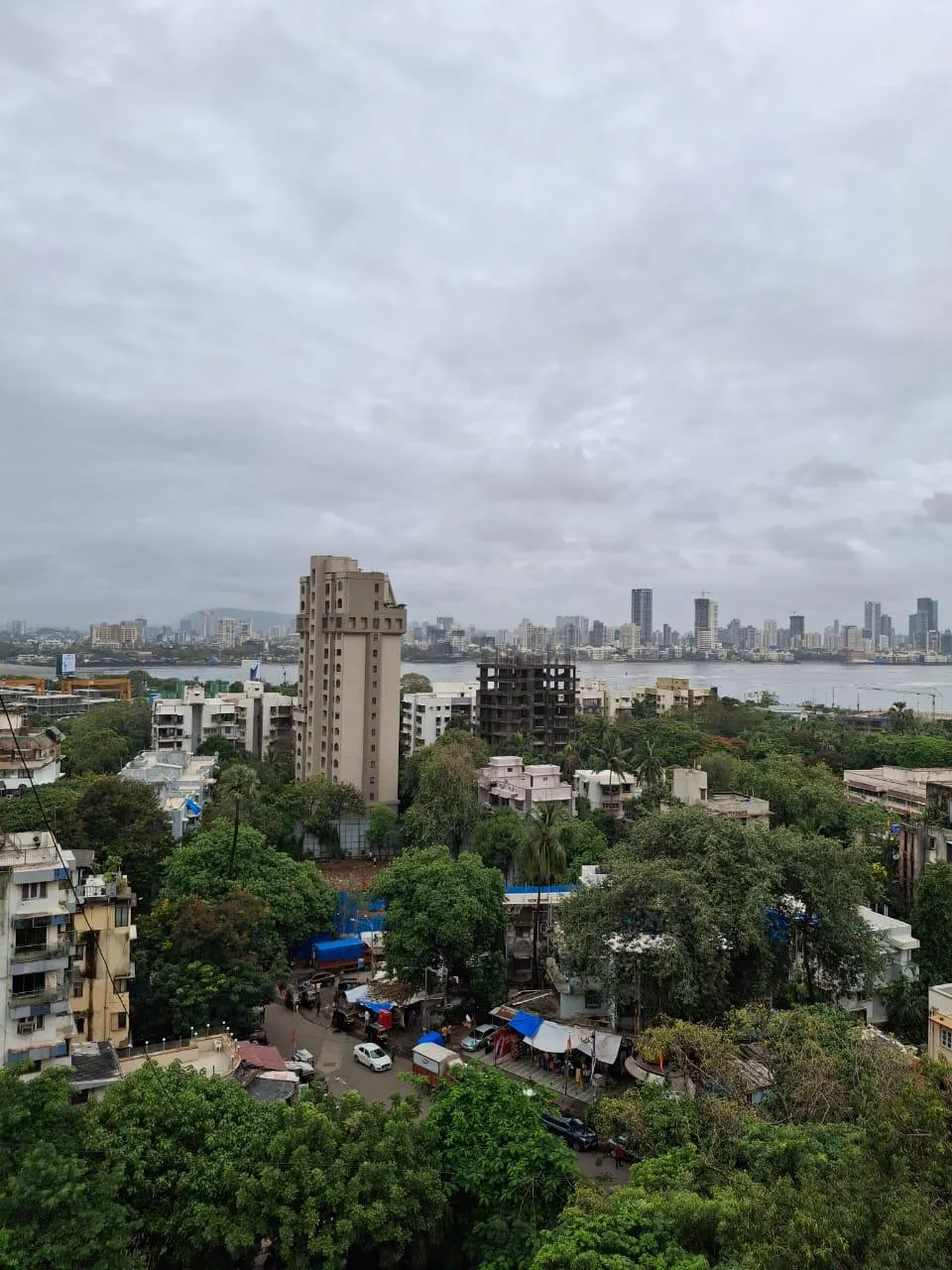 M1 - Mona Lisa, Bandra West