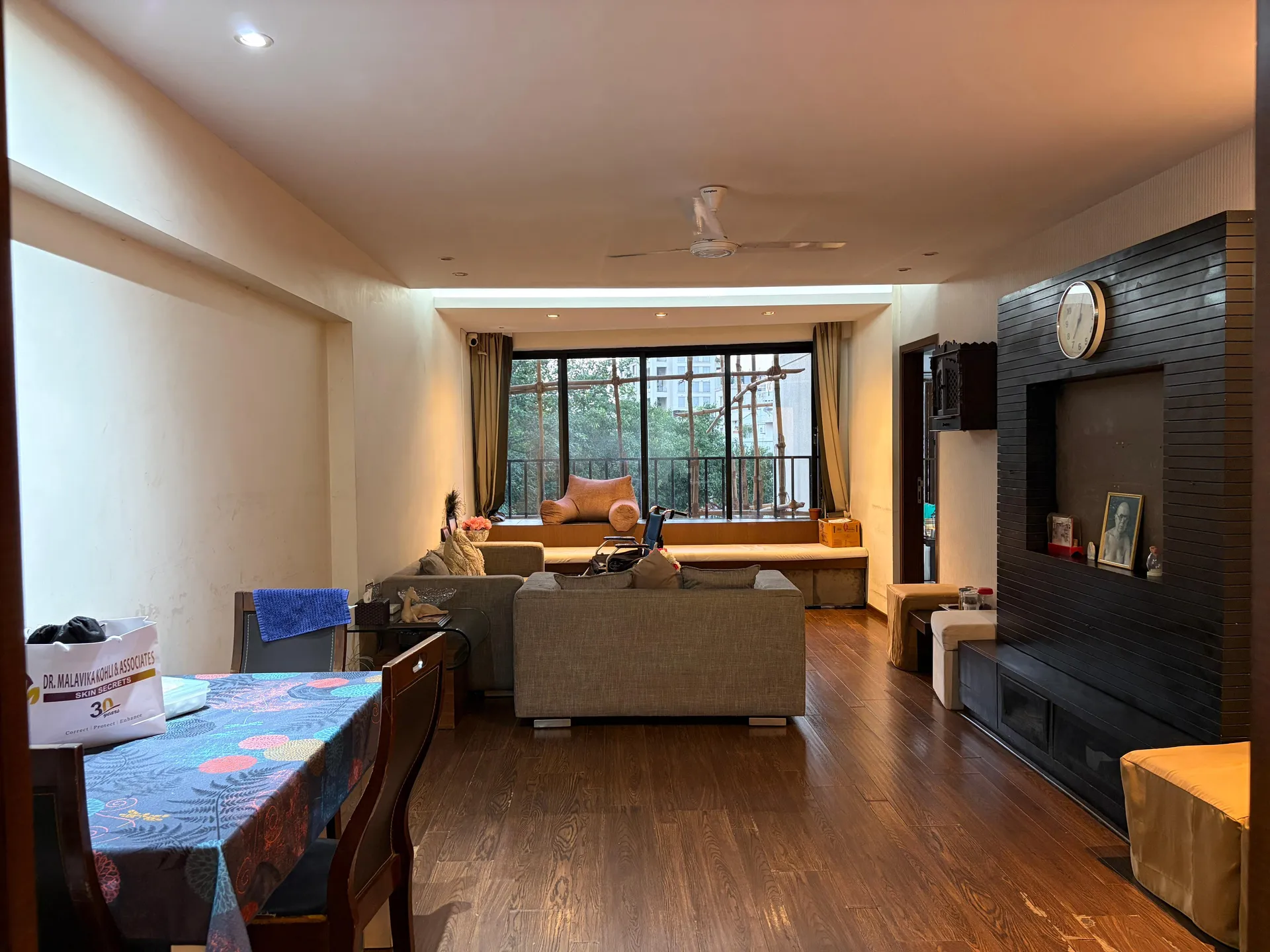 2 BHK Flats on Rent in Pushpa Milan, Breach Candy