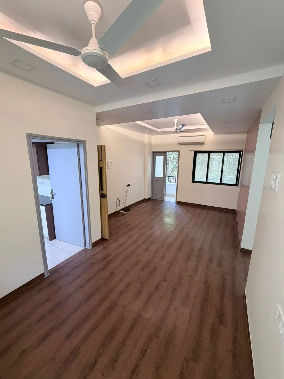 2BHK Flats on Rent in Sunaina, Santacruz West