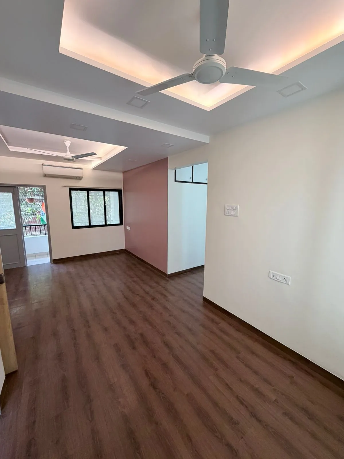 2BHK Flats on Rent in Sunaina, Santacruz West