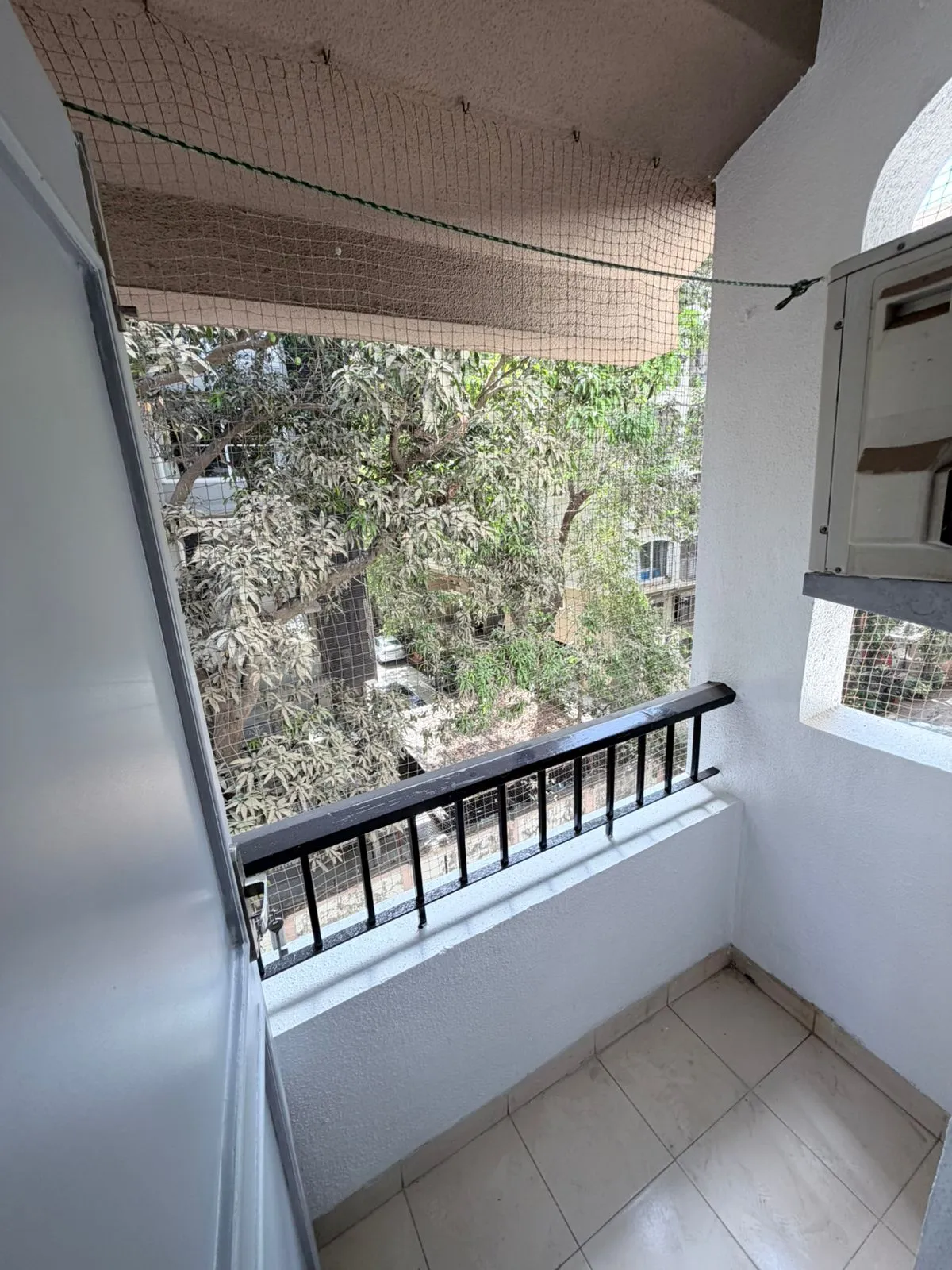 2BHK Flats on Rent in Sunaina, Santacruz West