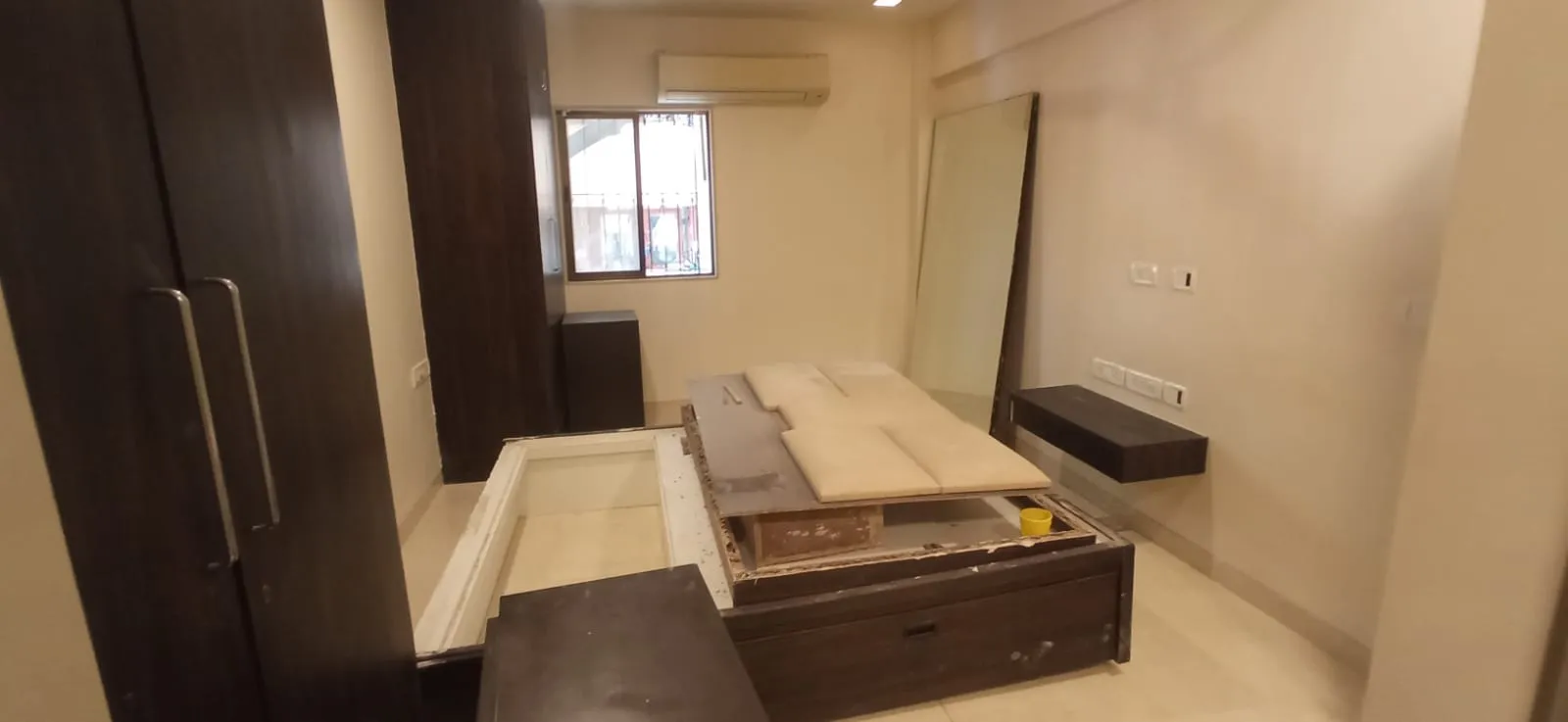 G11 - Golden Rock, Bandra West