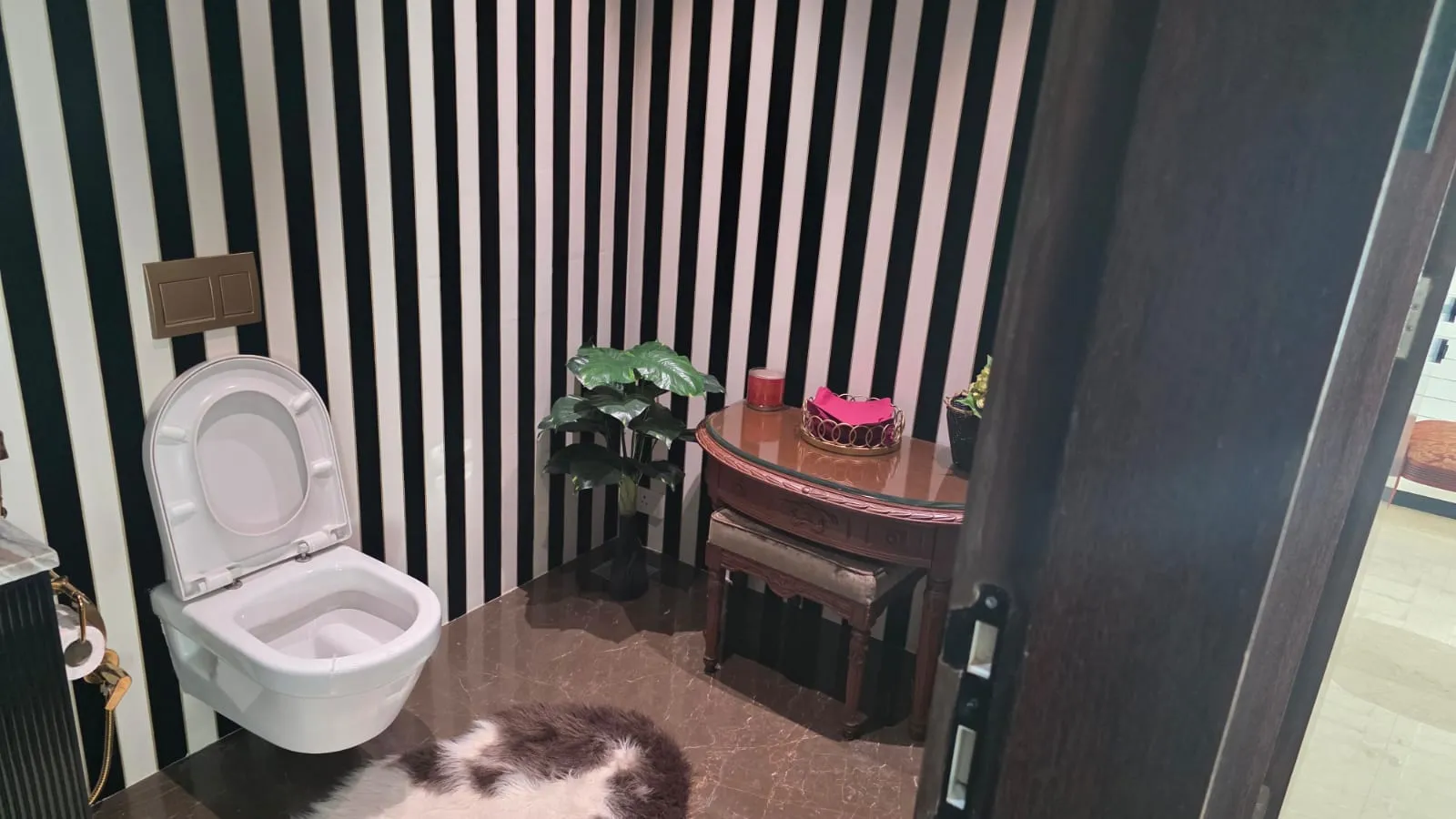 M4 - Lokhandwala Minerva, Mahalaxmi