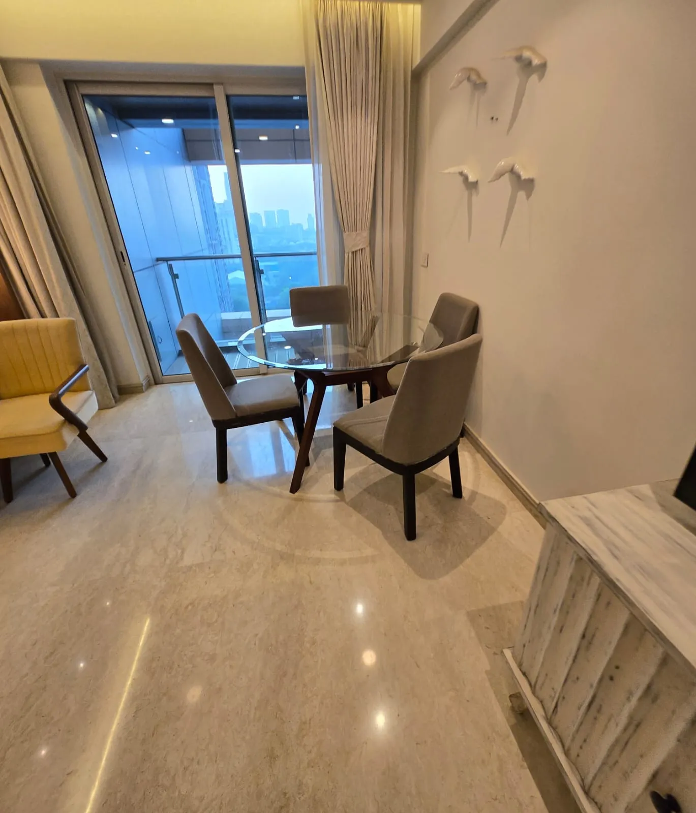 R3 - Raheja Atlantis, Worli