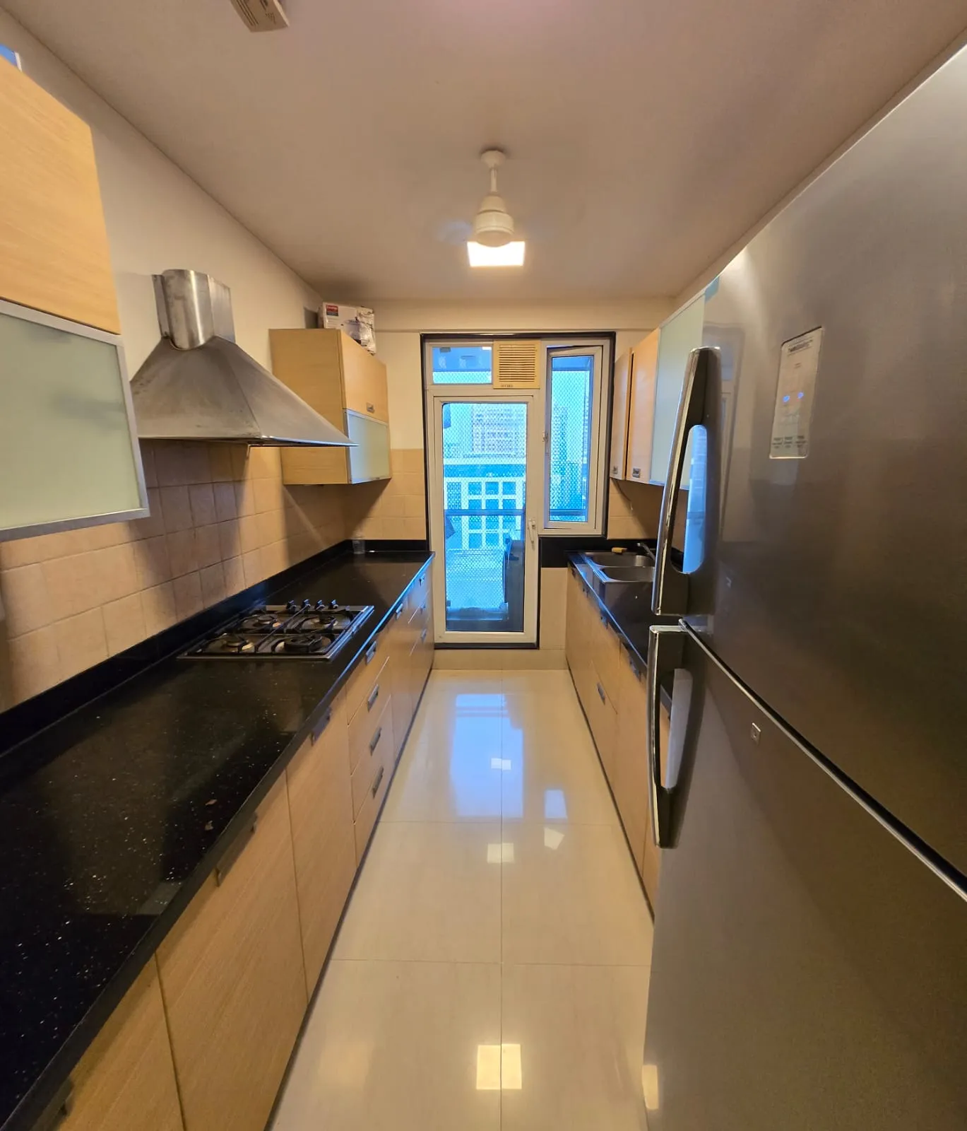 R7 - Raheja Atlantis, Worli