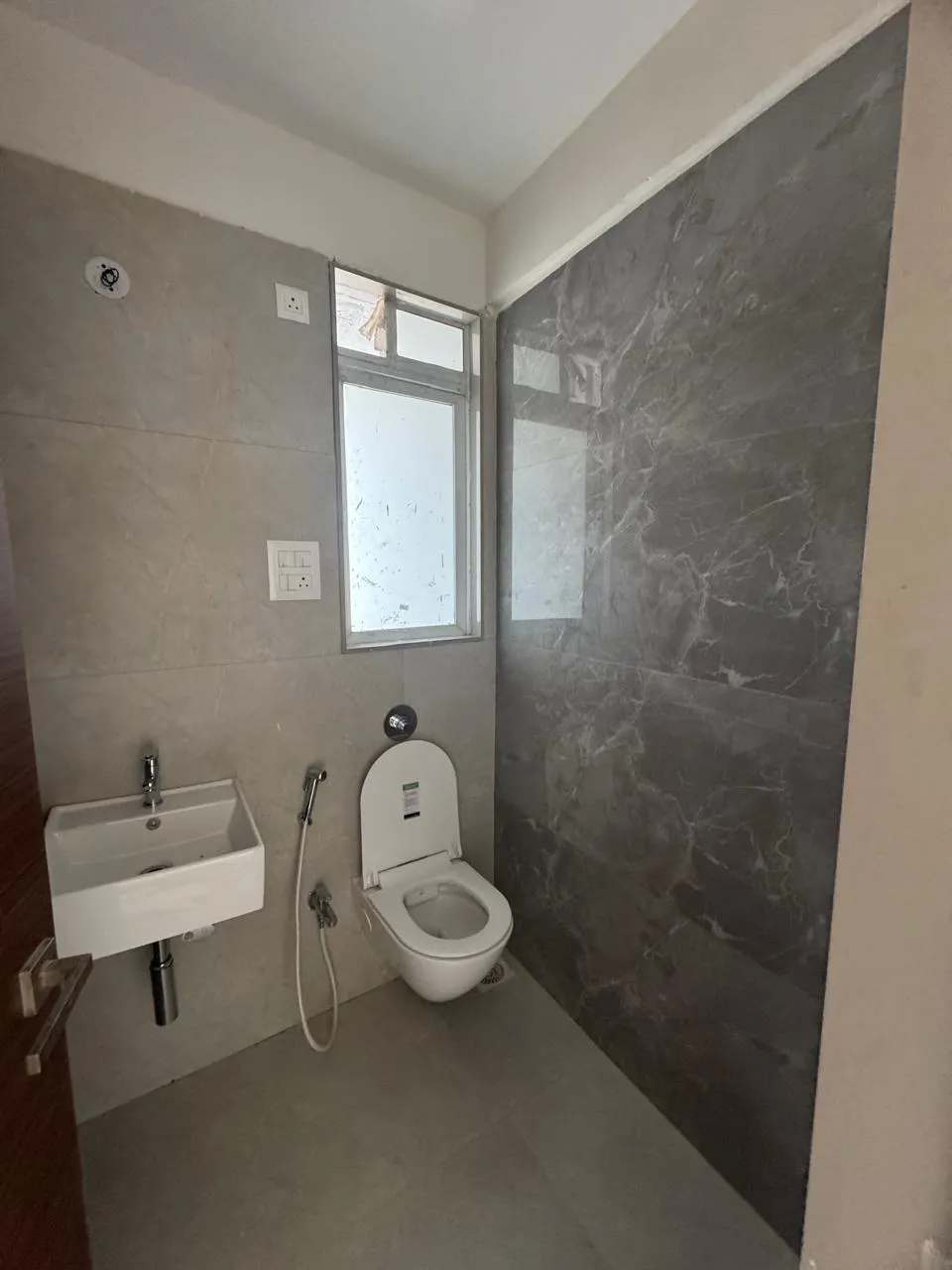 Bathroompic3 - Shakti Enclave, Malad West