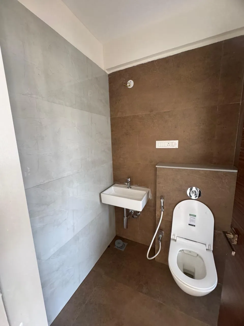 Bathroompic4 - Shakti Enclave, Malad West