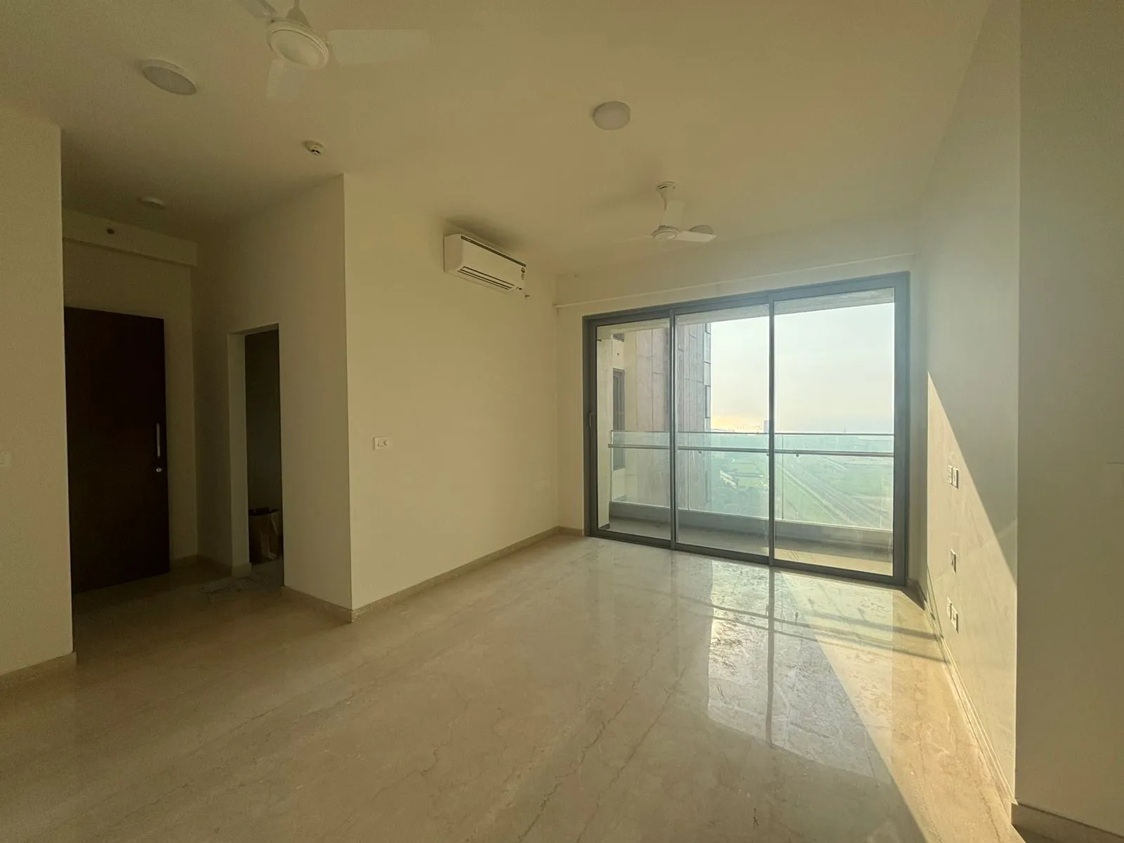 3 BHK Flats on Rent in Piramal Mahalaxmi South Tower, Mahalaxmi