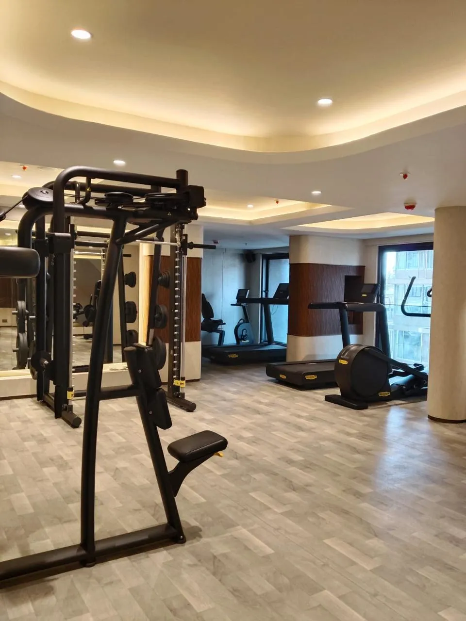  Flats on Rent in Casa Pali, Bandra West