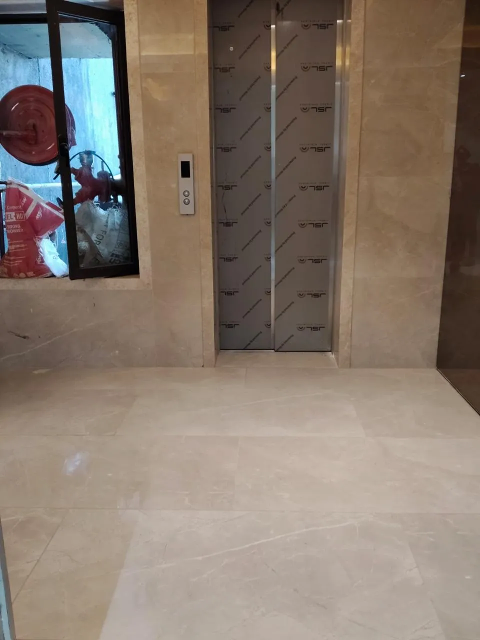  Flats on Rent in Casa Pali, Bandra West