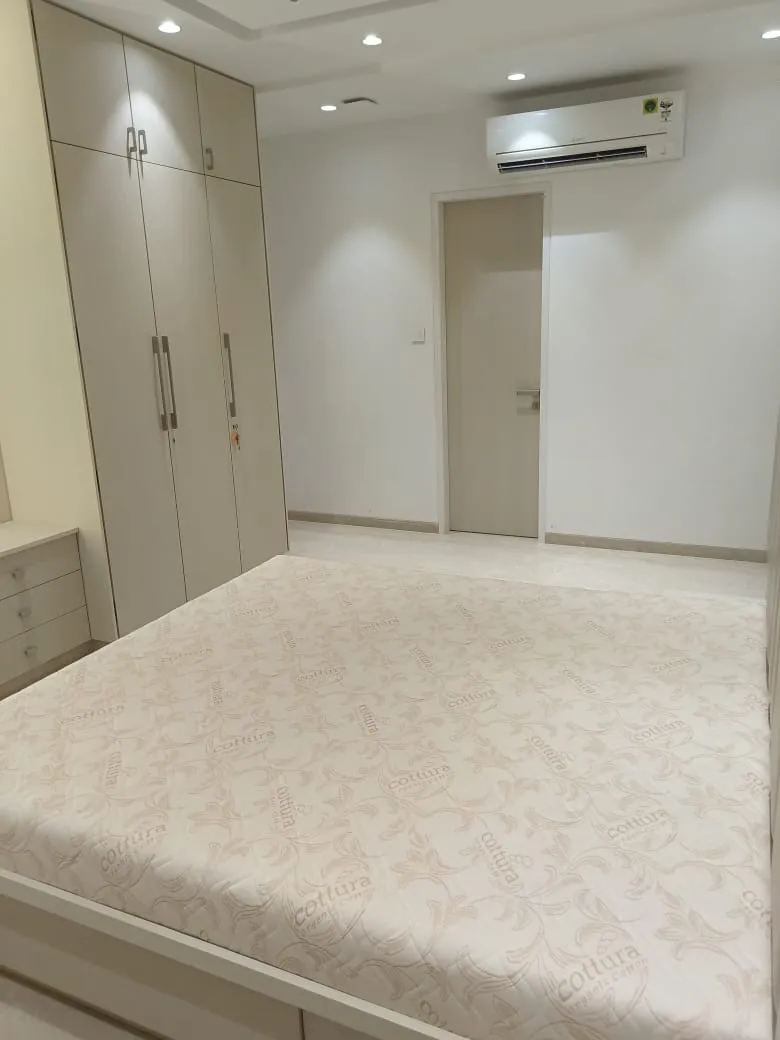 Whatsapp Image 2026 04 15 At 23.44.26 (2) - Joy Legend, Khar West