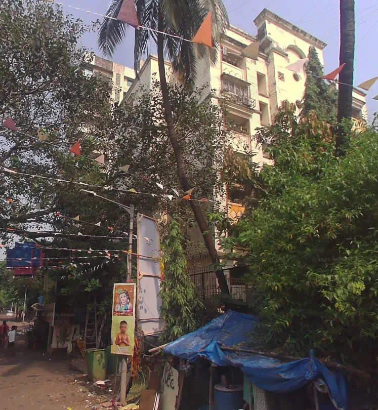 2 BHK Un Furnished in Suvas CHS , Santacruz West