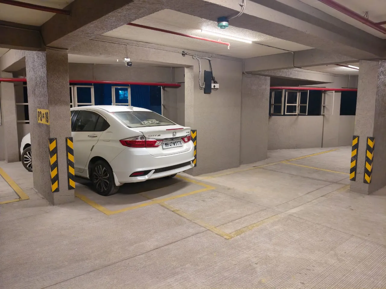 4 BHK Flats on Rent in Gurukrupa Nirmalam, Bandra East