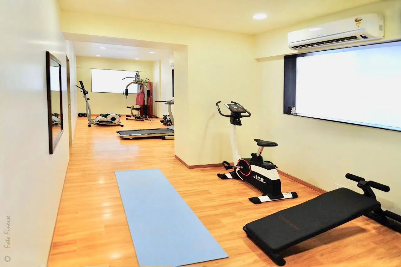 3 BHK Flats on Rent in Mayqueen, Bandra West