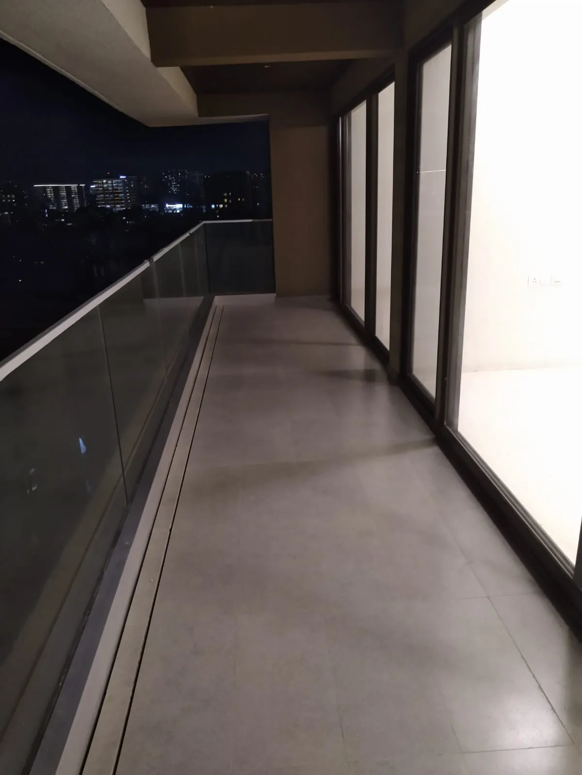 2 - Kalpataru Solitaire, Juhu