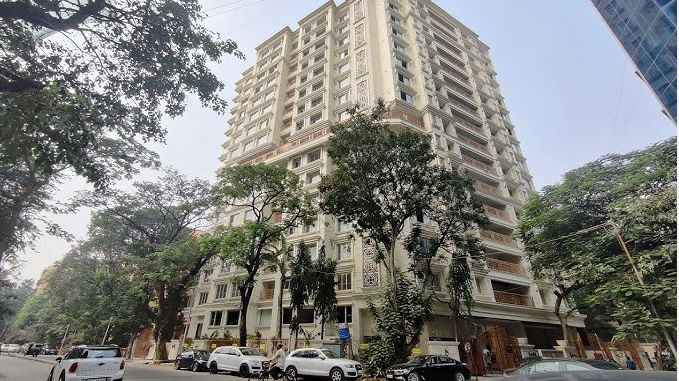 3 BHK Semi Furnished in Bharat Acropolis , Juhu
