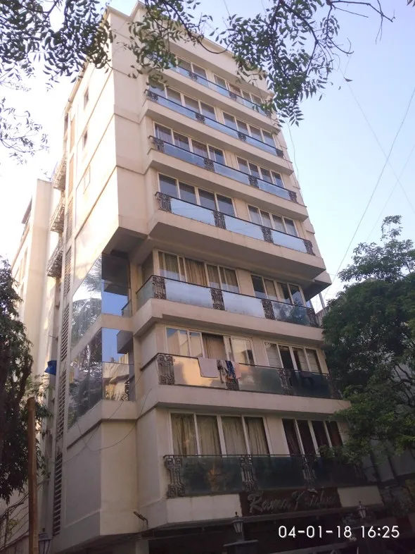 2 BHK Semi Furnished in Rama Krishna , Khar West
