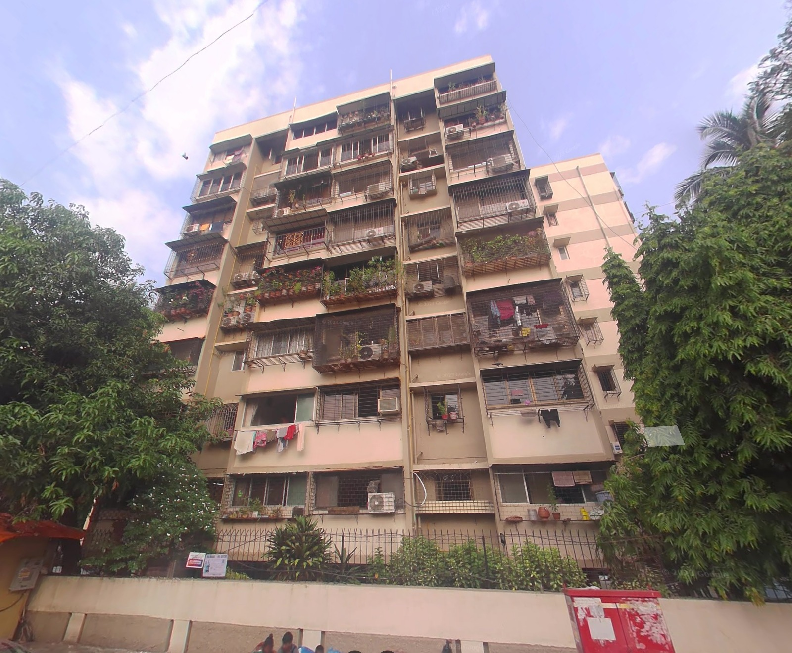 1½ BHK Semi Furnished in Kamal Pushpa , Bandra West