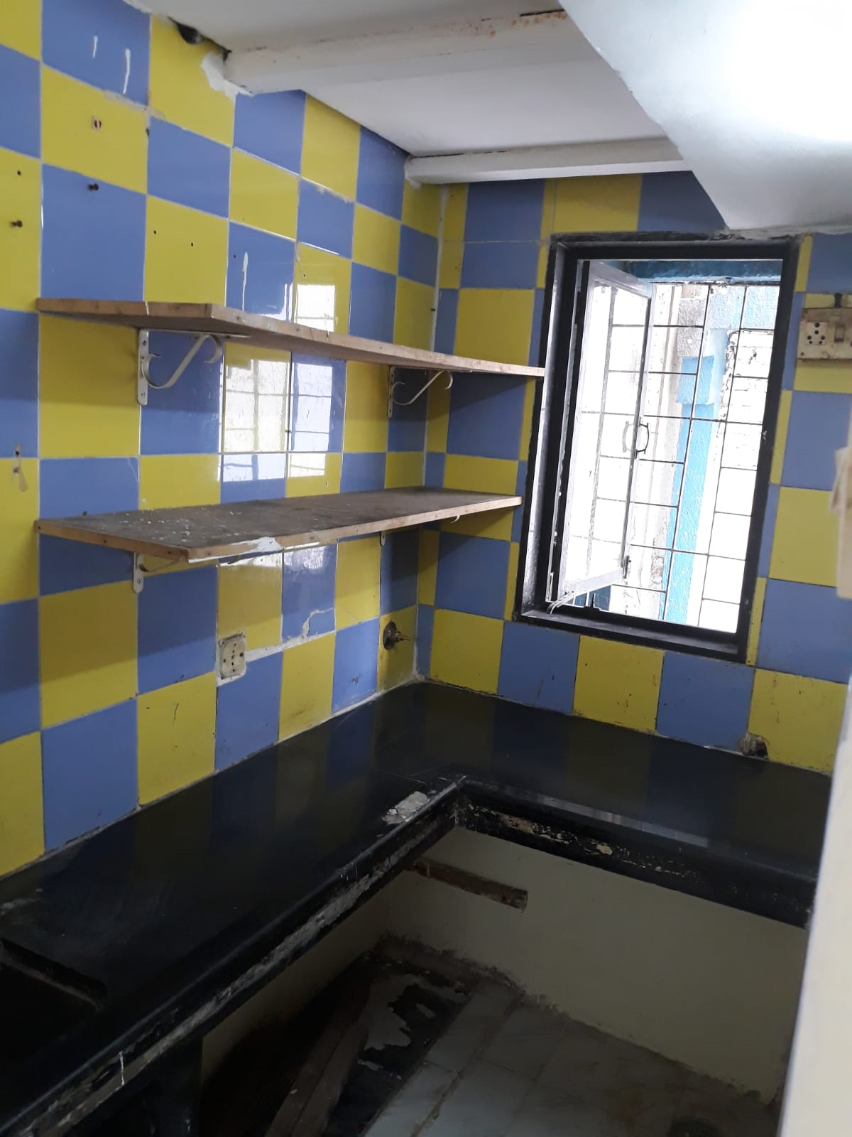 6 - Girnar Apna Ghar, Andheri West