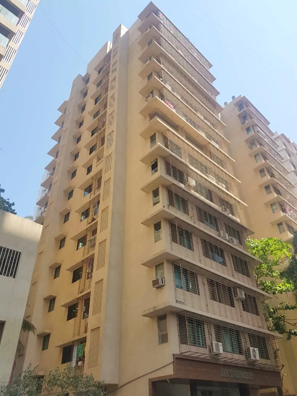 3 Semi Furnished in DLH Swapnadeep , Andheri West