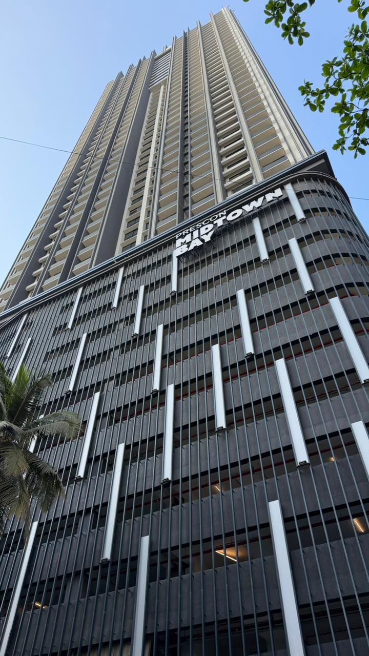 3 BHK Semi-Furnished in Prescon Midtown, Mahim